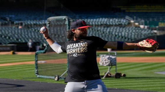 Brandon Crawford’s Bay Area return with Cardinals is a low-key affair