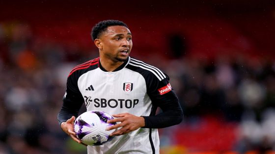 Kenny Tete yet to accept Fulham’s contract offer as decision over future looms