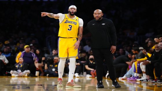 Darvin Ham rejects Anthony Davis’ comments on Lakers’ struggles: ‘Agree to disagree’