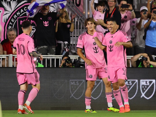 Luis Suarez celebrate scoring a goal for Inter Miami with his teammates