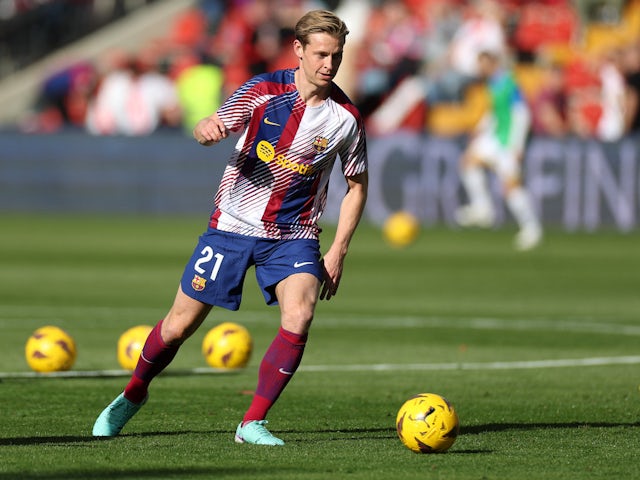 Barcelona midfielder Frenkie de Jong on November 25, 2023
