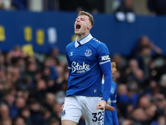 Jarrad Branthwaite celebrates scoring for Everton on February 3, 2024