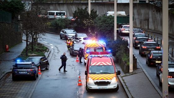 Synagogue attack suspect caught in shootout with French police: source