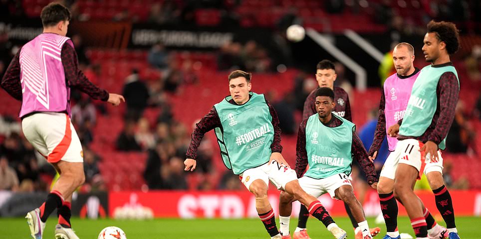 Man United 0-0 FC Twente – Europa League: Live score, team news and updates as Erik ten Hag takes on his former side as a player in their opening European tie