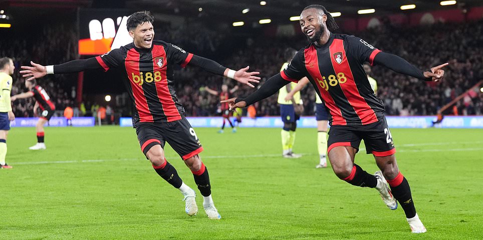 Bournemouth 3-1 Southampton – Premier League: Saints claw a goal back after horror first half saw Cherries well on top in South Coast Derby