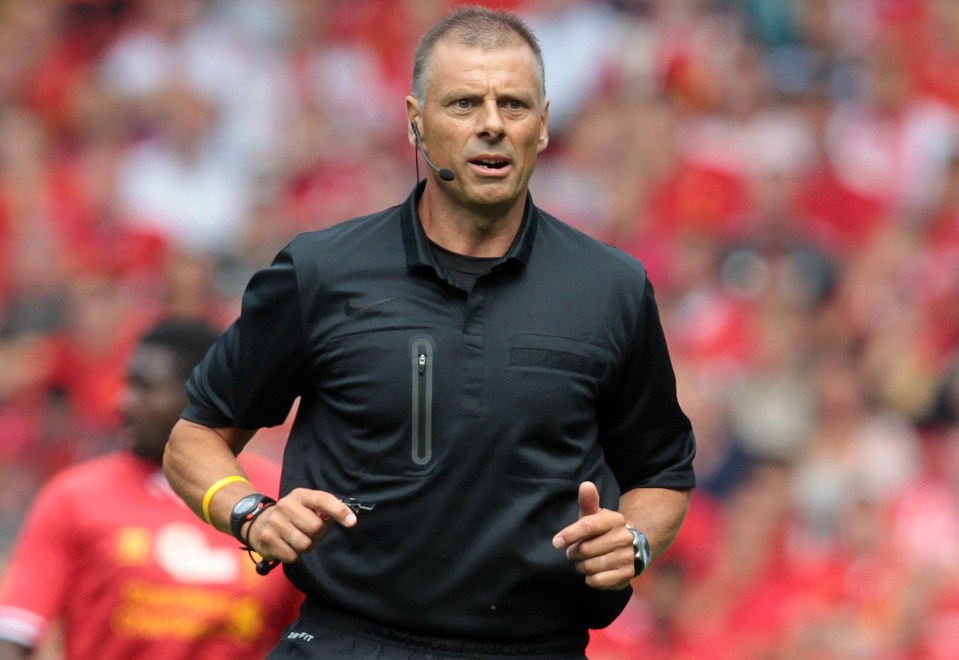 Former Premier League referee Mark Halsey is stunned the penalty was awarded