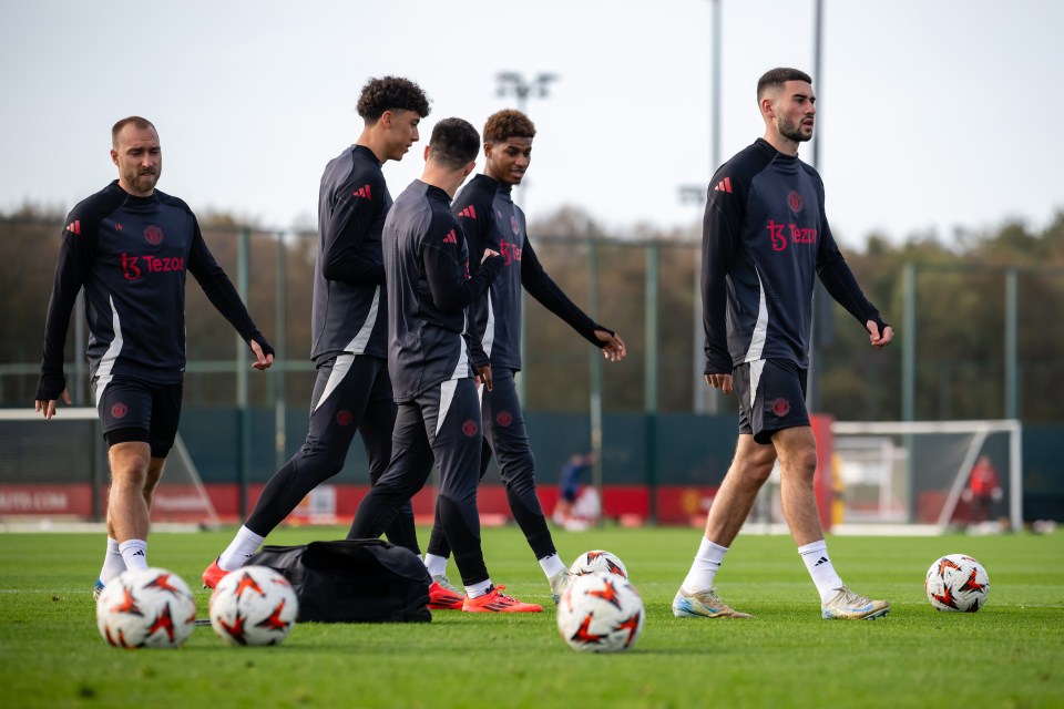 Man Utd trained at Leyton Orient ahead of their trip to West Ham