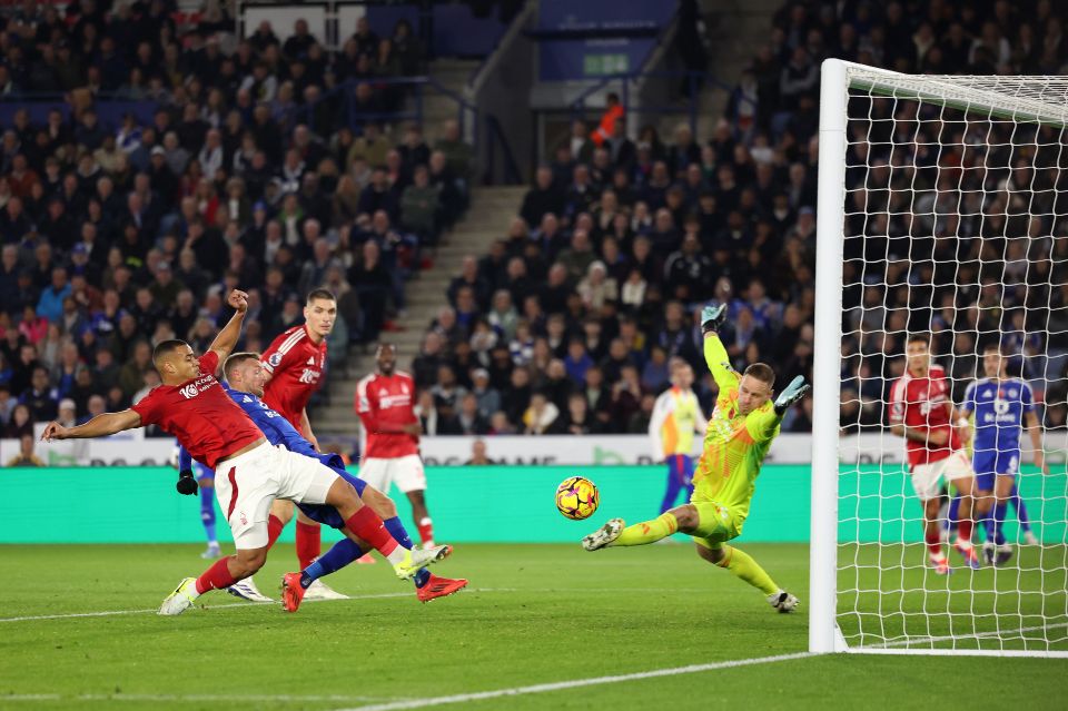 Jamie Vardy had put Leicester level midway in the first half