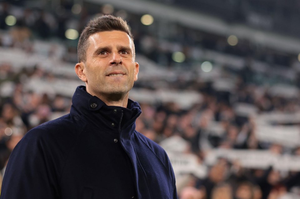Zirkzee would reunite with former manager Thiago Motta if he joins Juventus