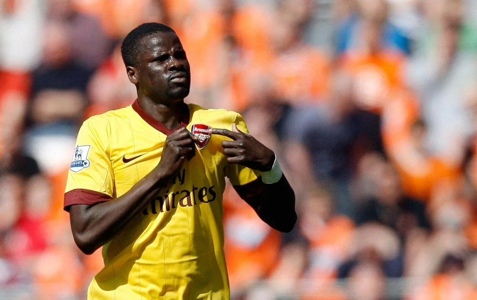Chelsea are in talks to sign the son of Emmanuel Eboue