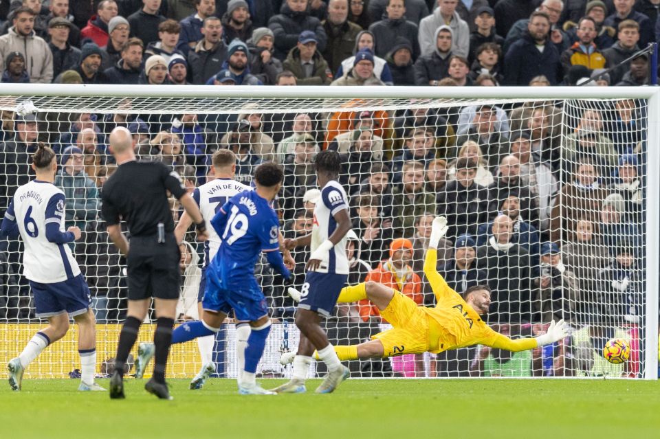 Jadon Sancho sparked the Blues' comeback with this 17th-minute goal
