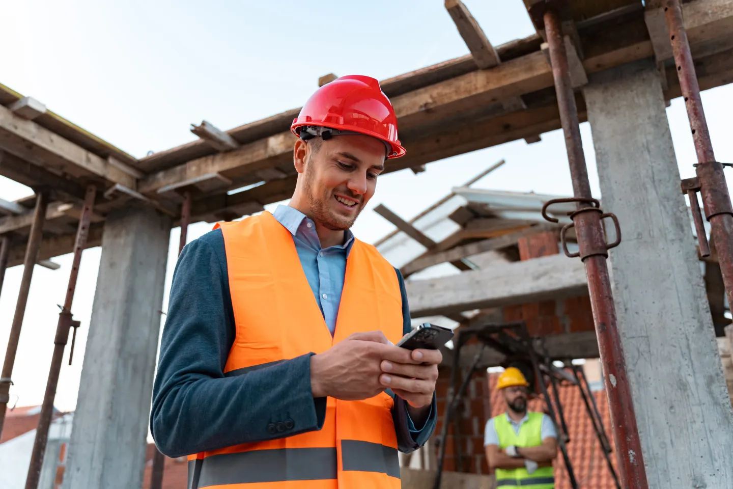 Kraaft’s flexibility is a key advantage: it can be used on small projects lasting just a few days, such as roadwork maintenance; on medium-sized projects that span several months and require handovers between teams; and on large, long-term undertakings like building a tramway in Lyon.