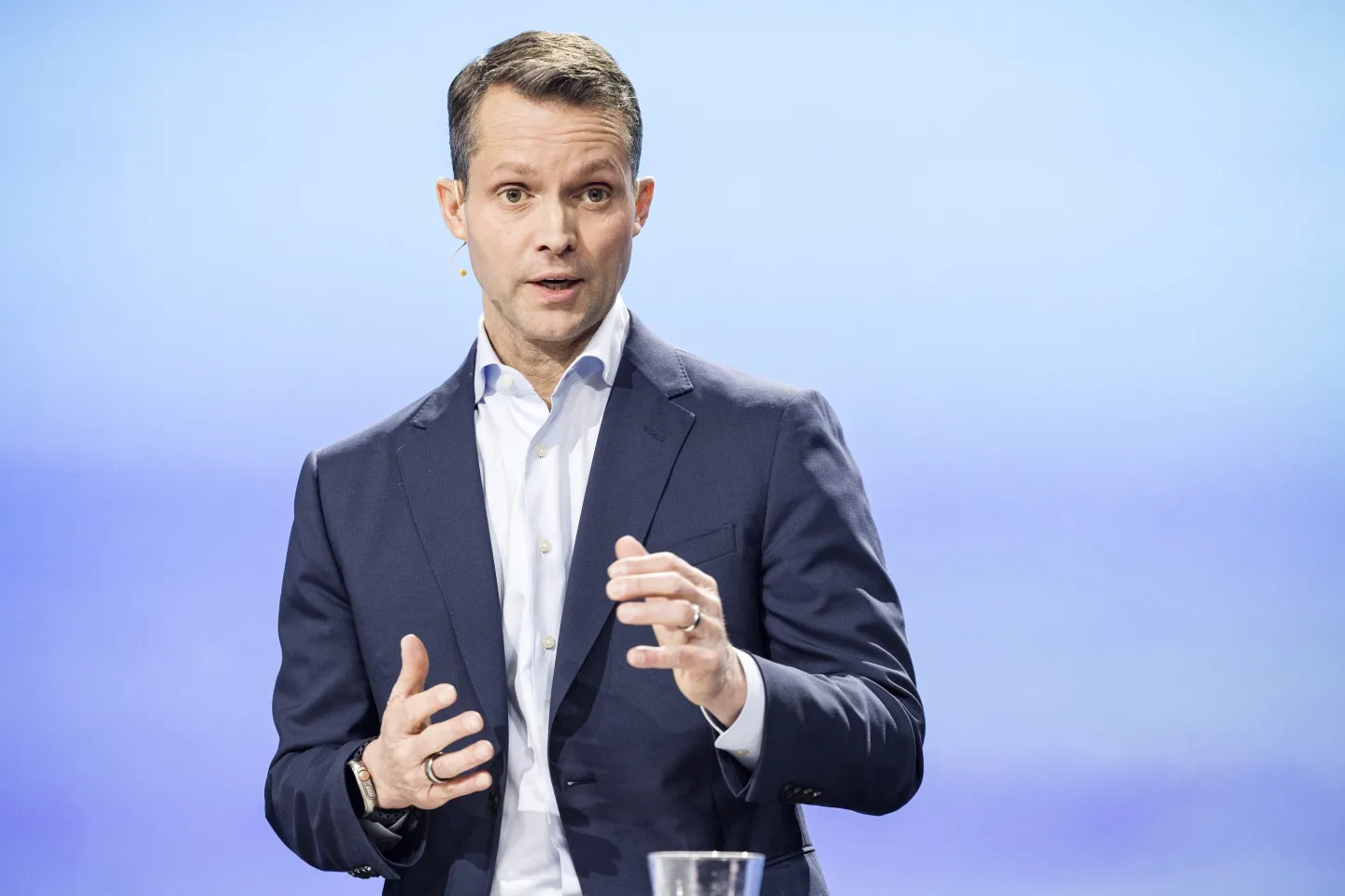 "We are not immune to the rapidly evolving global trade landscape. However based on early customer feedback, I believe our markets should prove to be relatively resilient", Justin Hotard President and CEO of Nokia said