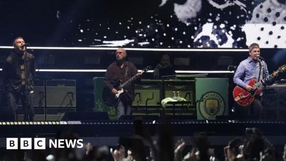 Oasis take to the stage for first gig in 16 years