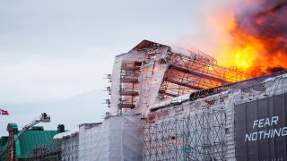 Fire engulfs iconic stock exchange building in Denmark’s Copenhagen | Arts and Culture News