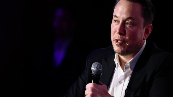 FAA reportedly ordered staff to find ‘tens of millions of dollars’ to fund a deal with Elon Musk’s Starlink