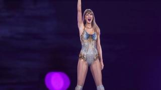 Cybercrime gang stole and resold hundreds of Taylor Swift tickets on StubHub, prosecutors say