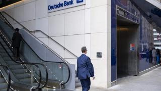 Ex-staffer sues Deutsche Bank for $165 million over career hit
