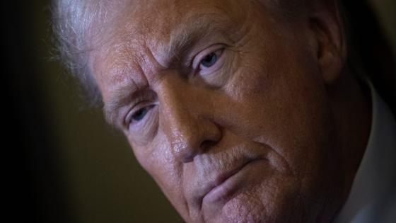 Asia-Pacific markets plunge on Trump’s renewed ‘all countries’ tariff threat