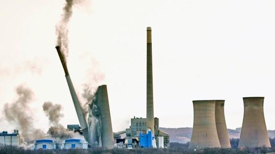 Pennsylvania just demolished its largest coal plant to make way for a $10 billion AI data center