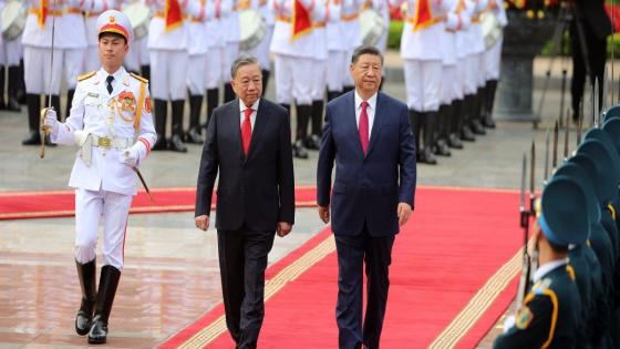Chinese President Xi Jinping kickstarts his 3-nation Southeast Asia tour as Trump flip flops on tariffs