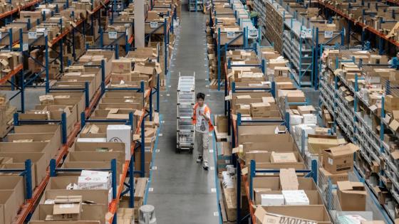 Customs warehouses are booming as U.S. businesses turn to a ‘hope and prayer’ strategy of waiting out the tariff war