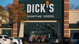 Dick’s Sporting Goods exec defends Foot Locker acquisition: ‘Like it or not, we make these decisions and investments for a lifetime’