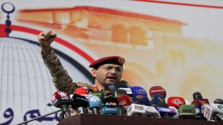 Yemen’s Houthis launch attacks on US, Israeli vessels as warships defend | Israel War on Gaza News
