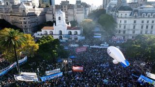 Massive protests in Argentina slam Milei’s education cuts | Politics News