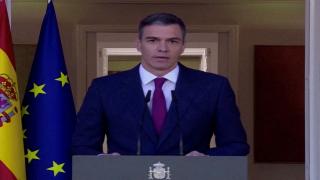 Spain’s Sanchez drama: After toying with resignation, PM draws criticism | Politics News