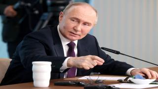 Putin warns West over Ukraine armaments, nuclear arsenal in news conference | Vladimir Putin News