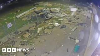 Moment storm blows roof off Nebraska prison