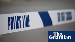 Man held in Croydon after four people hurt in reported stabbing