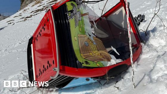 One killed as ski gondola crashes down mountain at Swiss resort