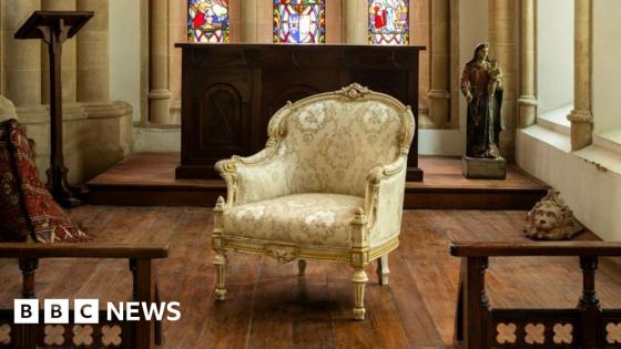 Tracing India’s history through vintage chairs