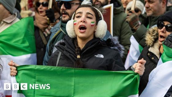 Hundreds of thousands join Iran protests around the world