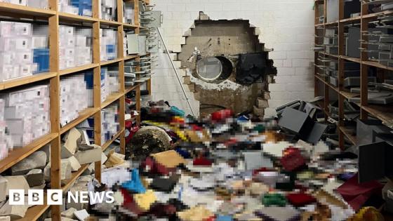 The spectacular multimillion-euro heist nobody noticed