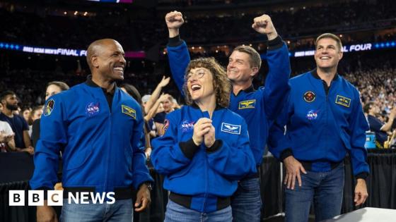 Who are the Artemis II astronauts heading to the Moon?