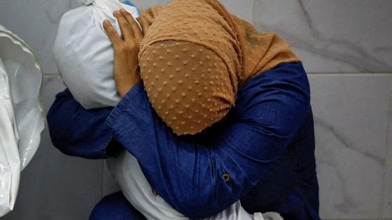 Grief in Gaza: Image of mourning Palestinian wins World Press Photo award | In Pictures News