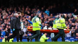 Everton’s Beto conscious and speaking after being taken off on stretcher with head injury