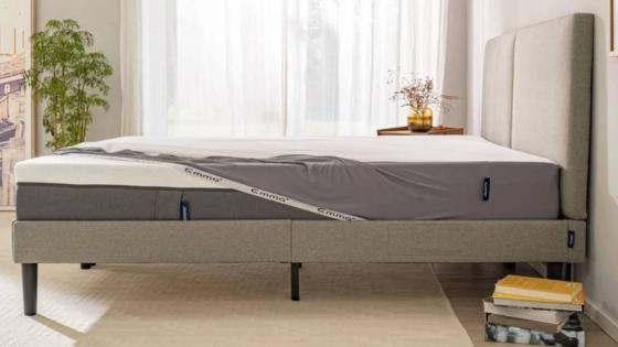 Mattress protector vs mattress topper: what’s the difference and which one do I need?
