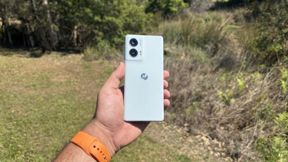 Motorola Edge 50 Fusion review: A stylish, battery-focused budget smartphone