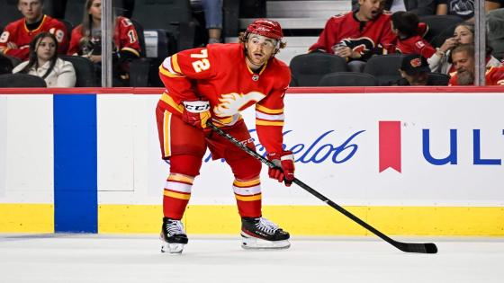 How Flames prospect Jérémie Poirier returned to play after gruesome hand injury