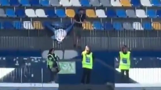 Scottish fan is ONLY away supporter to turn up to cheer on Atalanta against Napoli