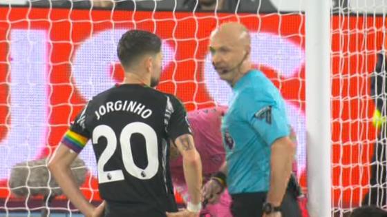 Referee tells off Arsenal star Jorginho for ‘dark arts’ at free kick as fans joke he ‘turned into Ben White’