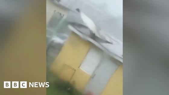Watch as Hurricane Melissa makes landfall in Jamaica