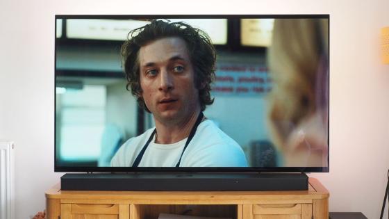 Philips OLED 809 review: Ambilight upgrades the appeal