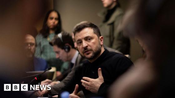 Mineral deal ‘ready to sign’, says Zelensky
