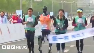 China races robots in Beijing half marathon