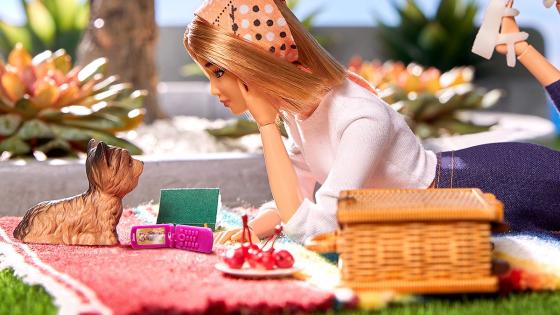 HMD’s Barbie flip phone looks exactly as you’d expect – Nokia fans will be pleased
